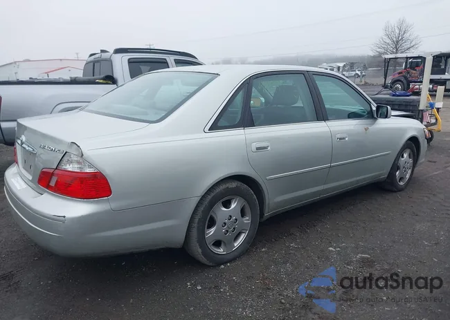 4T1BF28B43U331553: 44229416