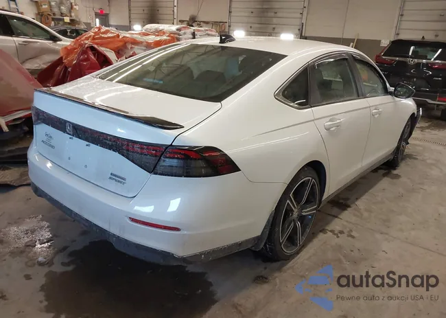 1HGCY2F52RA077000: 44229420