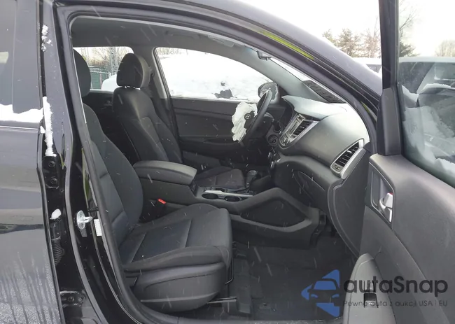 KM8J3CA41HU566280: 44229537