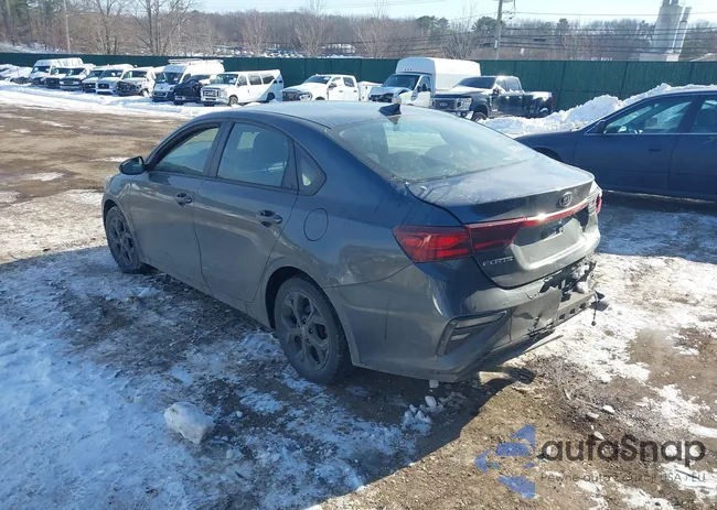 3KPF24AD4LE206964: 44229551