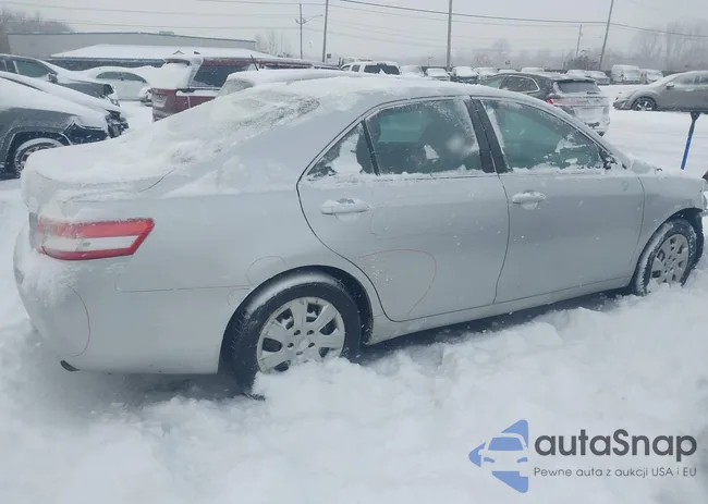 4T1BF3EK9AU077359: 44229577