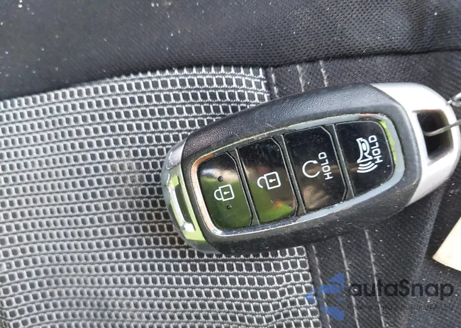 KM8K6CAB9NU879535: 44229626