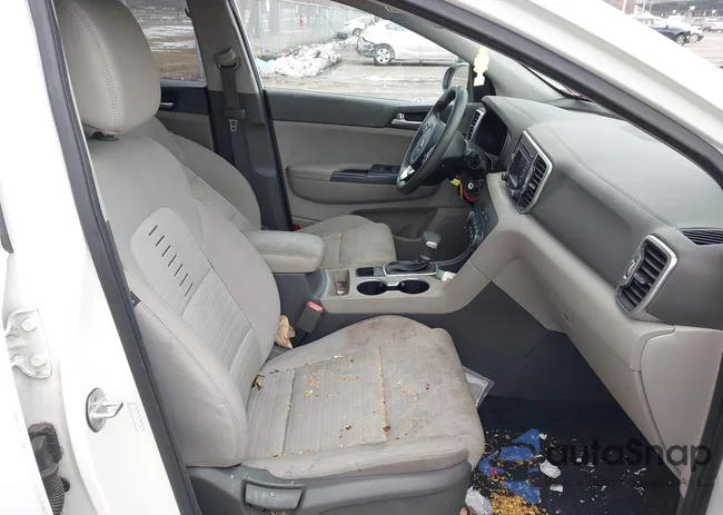 KNDPM3AC3J7309029: 44229659