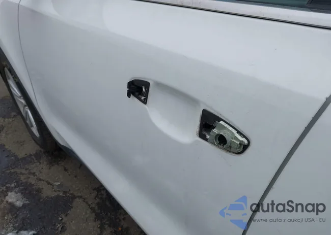 KNDPM3AC3J7309029: 44229659