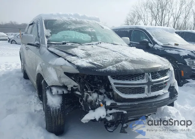 3C4PDCDG5DT626860: 44229665