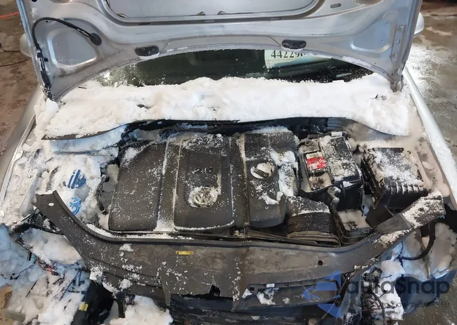 3VWRZ7AJ8AM130424: 44229694