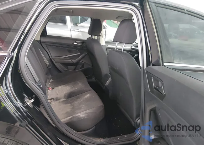 3VWN57BU8LM068688: 44229733