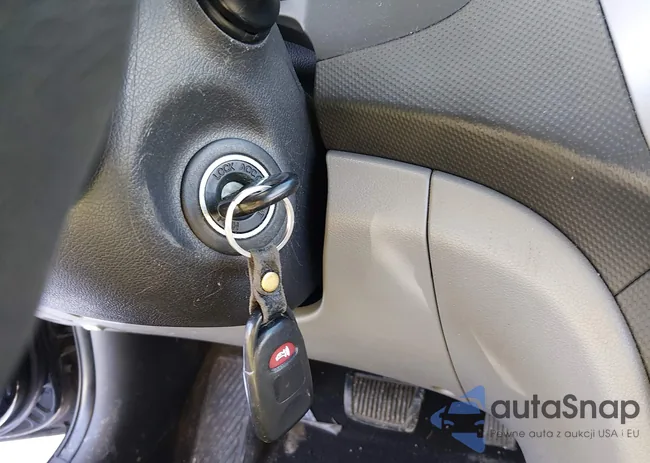 KMHCT4AEXGU049467: 44229740