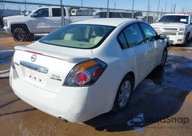 1N4AL2AP2BN440283: 44229812