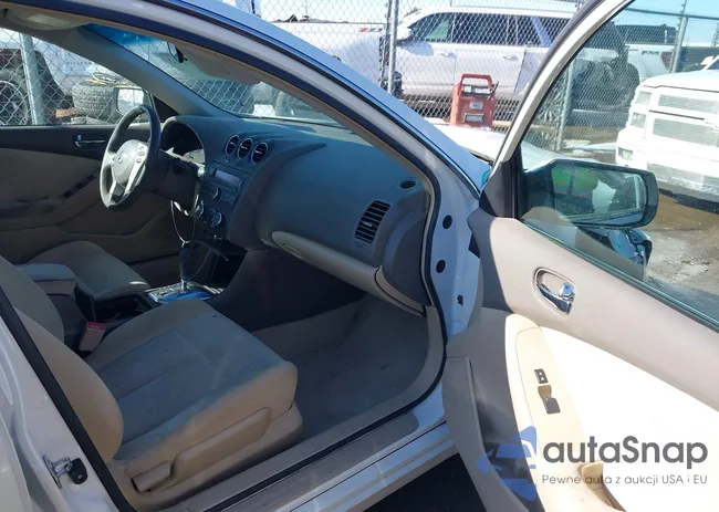 1N4AL2AP2BN440283: 44229812