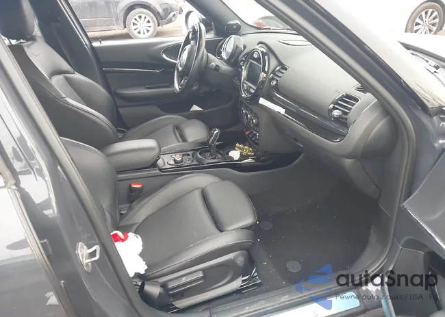 WMWXJ1C01L2M98521: 44229819