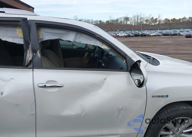 JTEEW41A182002953: 44229836