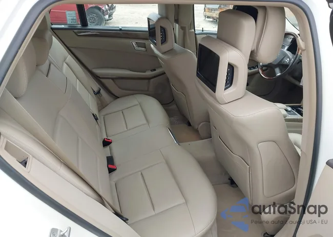 WDDHH8HB7BA407218: 44229840