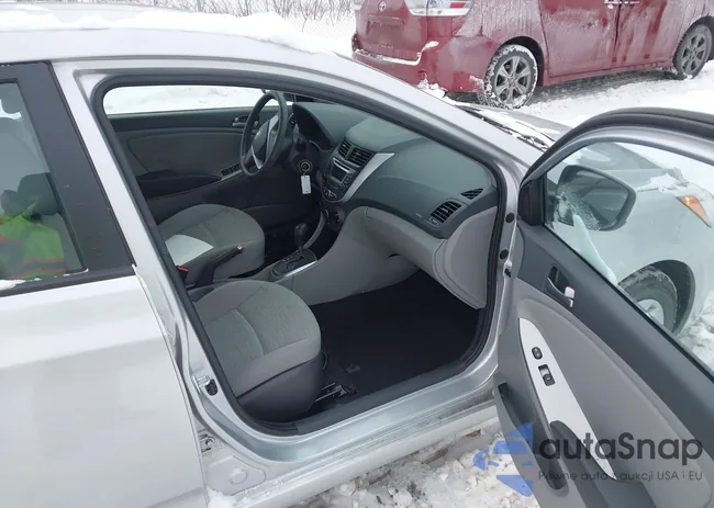 KMHCT4AE1GU138585: 44229869