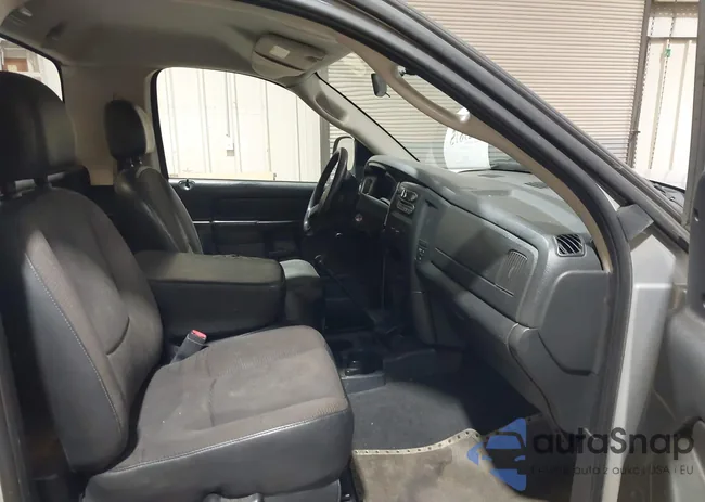 1D7HA16N15J555538: 44229875