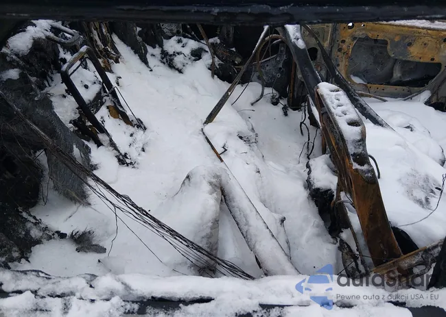 SALZJ2FX4LH040648: 44229894