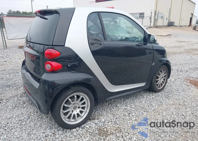 WMEEJ3BA3DK683074: 44228962