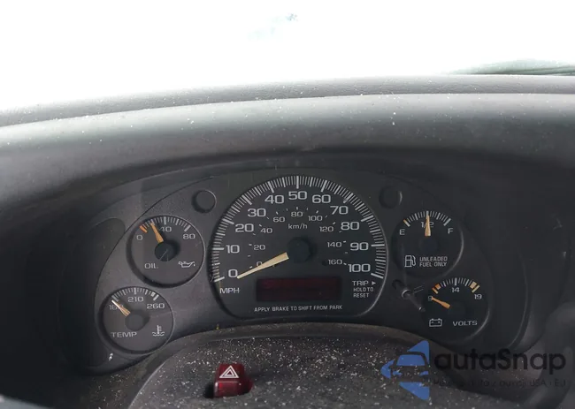 1GNFG15R221129882: 44228990