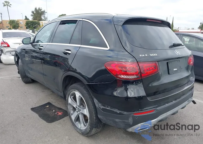 W1N0G8EB2NG103643: 44229020