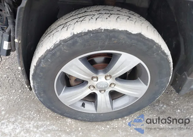 1C4NJDEB1GD772532: 44229029