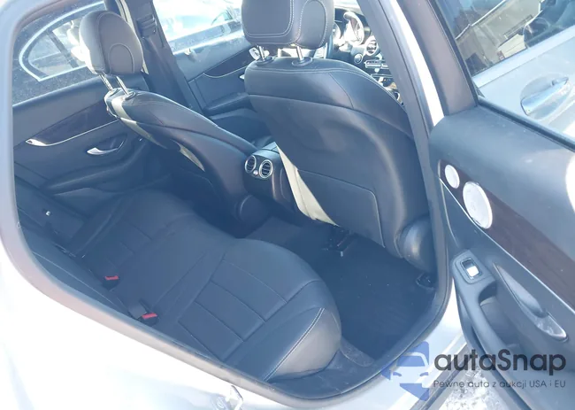 WDC0G4KB7HF156024: 44229047