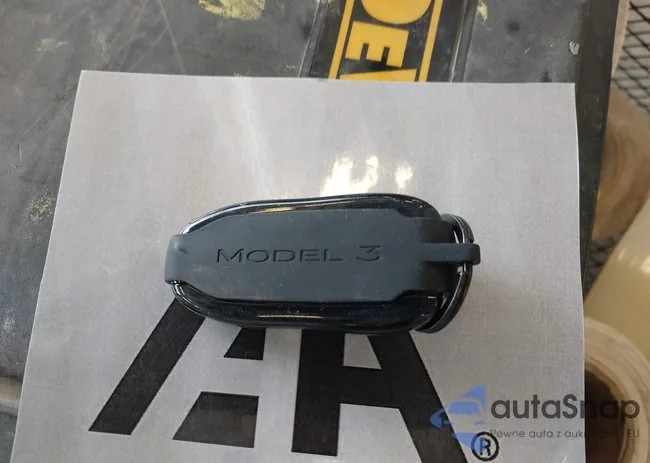 5YJ3E1EC9LF796535: 44229087