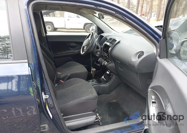 JTKKU4B46AJ058963: 44229113