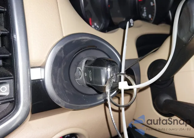 WP1AF2A28ELA34478: 44229141