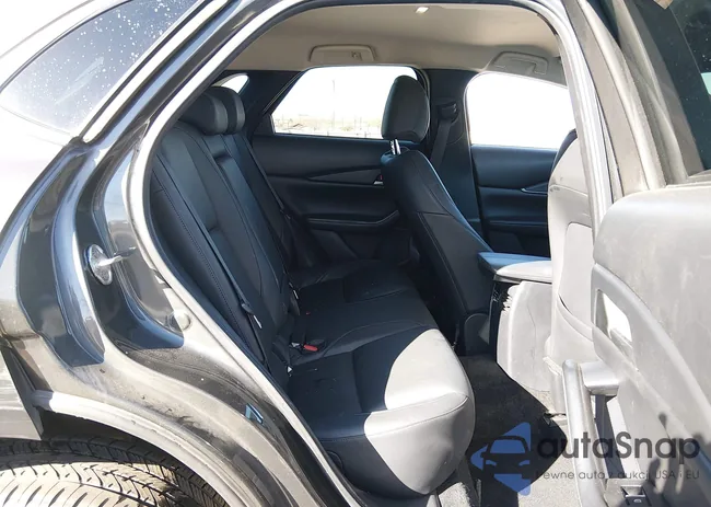 3MVDMABL9MM229670: 44229155