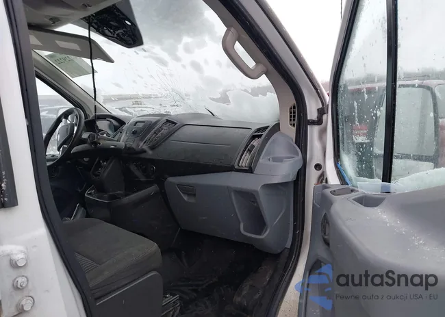 1FTYR1ZM0HKA74457: 44229222