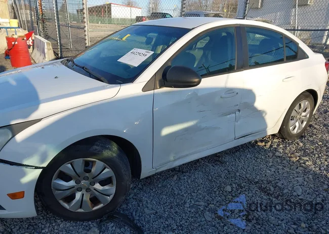 1G1PA5SH9D7255571: 44229259