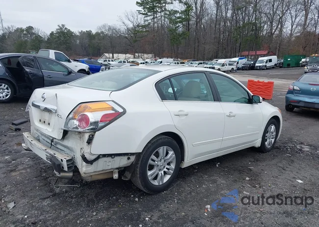 1N4AL2AP1AC186611: 44229277