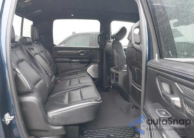 1C6SRFHT2LN254842: 44229307