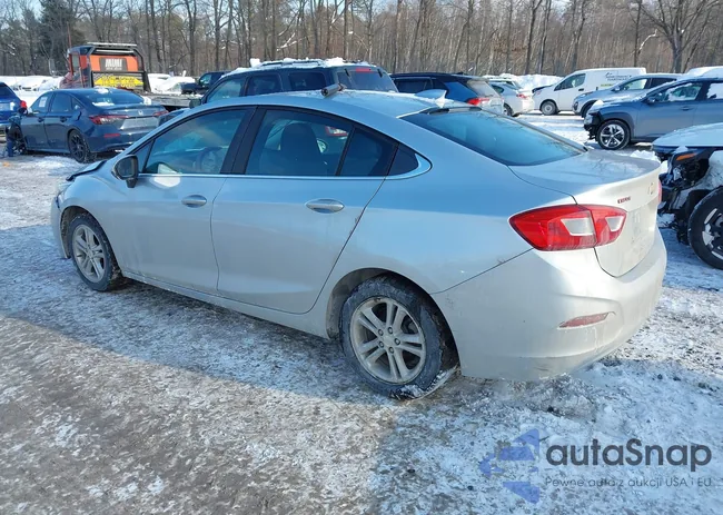 1G1BE5SM8J7142119: 44230346