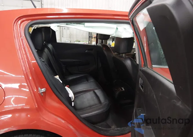 1G1JE6SH8D4117778: 44230366