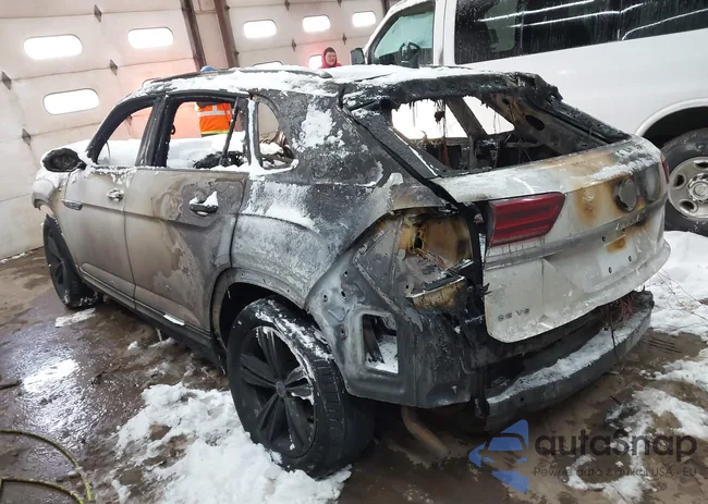 1V2PE2CA9MC239842: 44230370