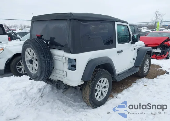 1C4HJXAG6PW650320: 44230415