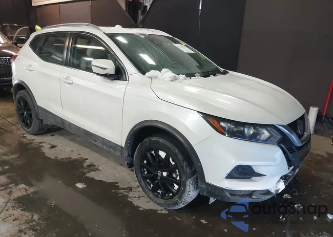 JN1BJ1CW2LW360502: 44230541