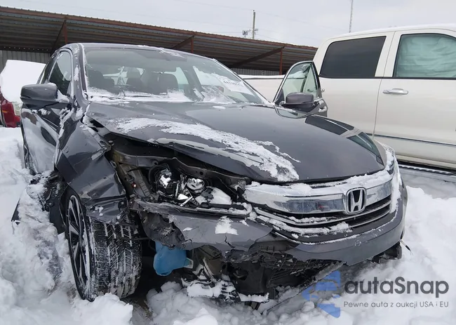 1HGCR2F81HA240581: 44230552