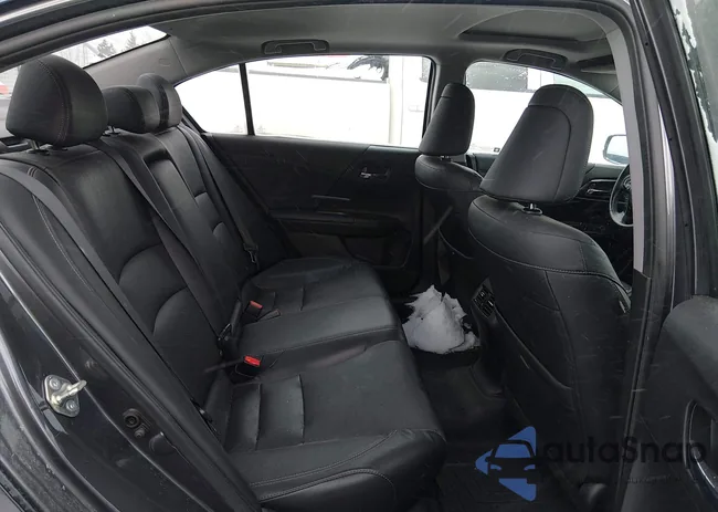 1HGCR2F81HA240581: 44230552