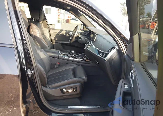 5UXCW2C58KL082932: 44230558