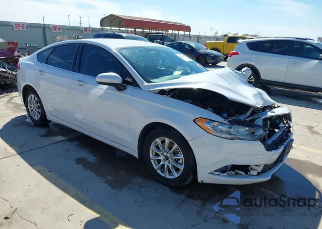 3FA6P0G73HR397293: 44230576