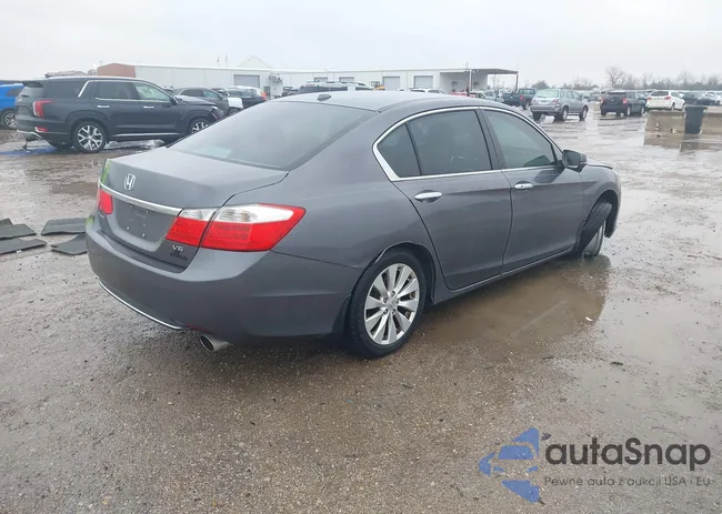 1HGCR3F89DA011033: 44230623