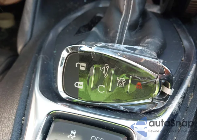 1G1FD3DX8P0145457: 44230654