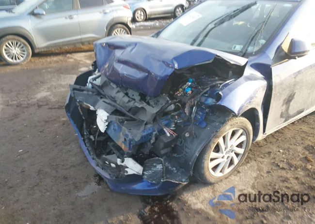 JM1BL1L76D1723768: 44230658