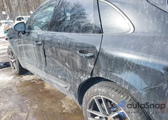 WP1AA2A50SLB06438: 44230685