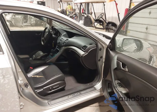 JH4CU2F6XAC019890: 44230719