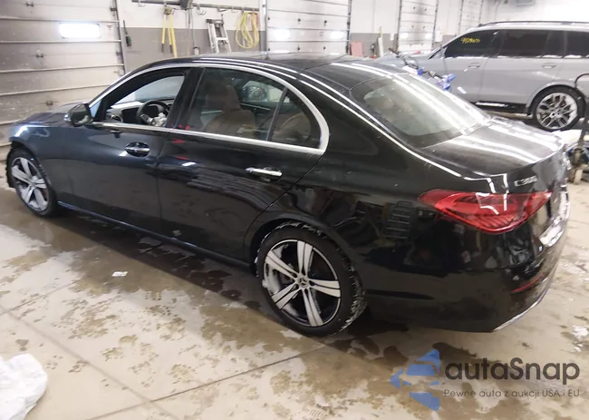 W1KAF4HB2SR254975: 44230746