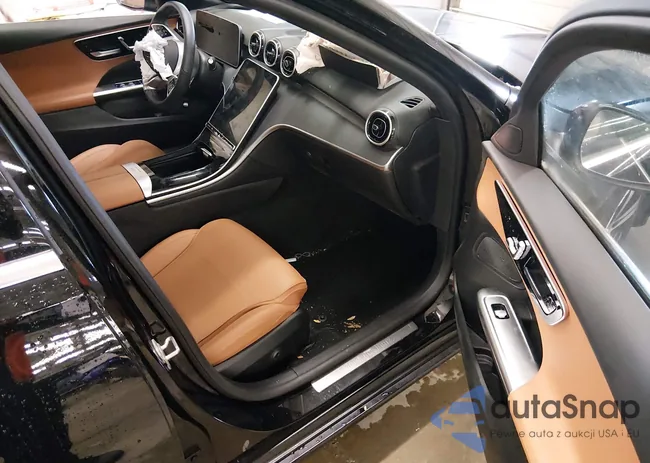 W1KAF4HB2SR254975: 44230746