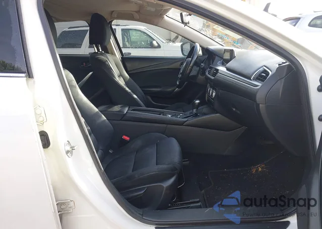 JM1GL1U55H1151763: 44230836